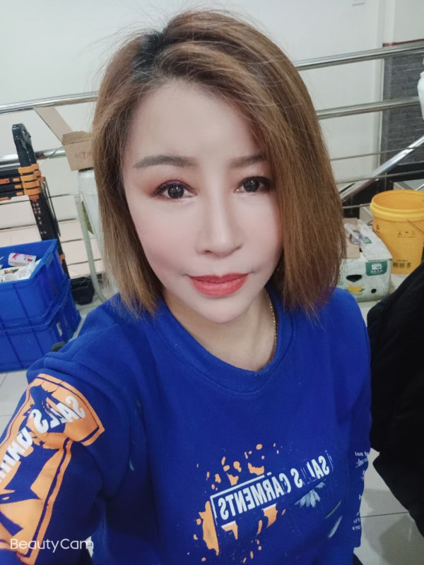 布吉温柔风情少妇